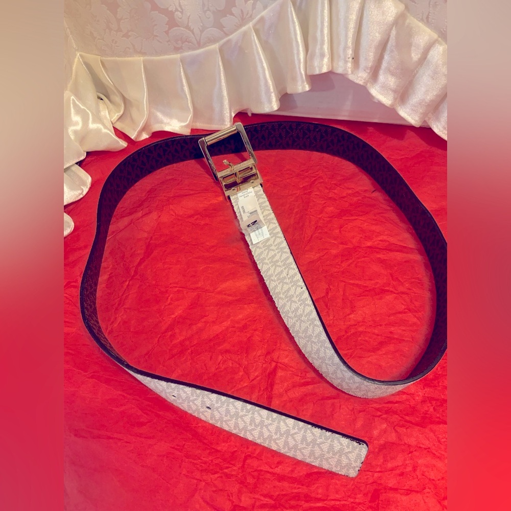 MICHAEL KORS BELT